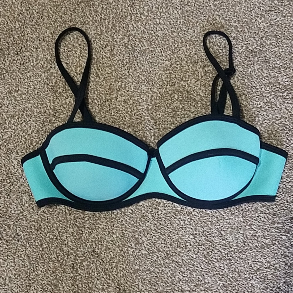 Cute real modern push up swimsuit top